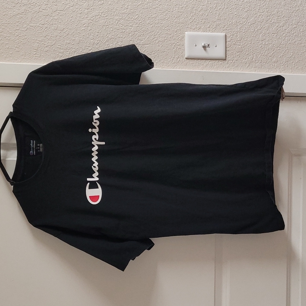 Champion black shirt size L